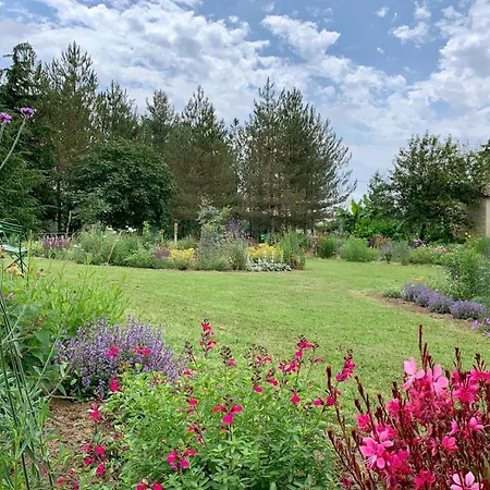 Сasa de vacaciones Les Sur La Colline - 21 M2 With Shared Pool Montignac-de-Lauzun