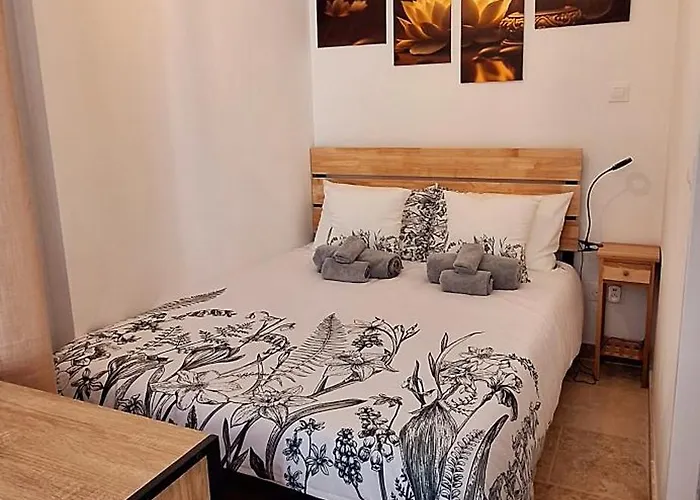 Les Sur La Colline - 21 M2 With Shared Pool Feriehus Montignac-de-Lauzun