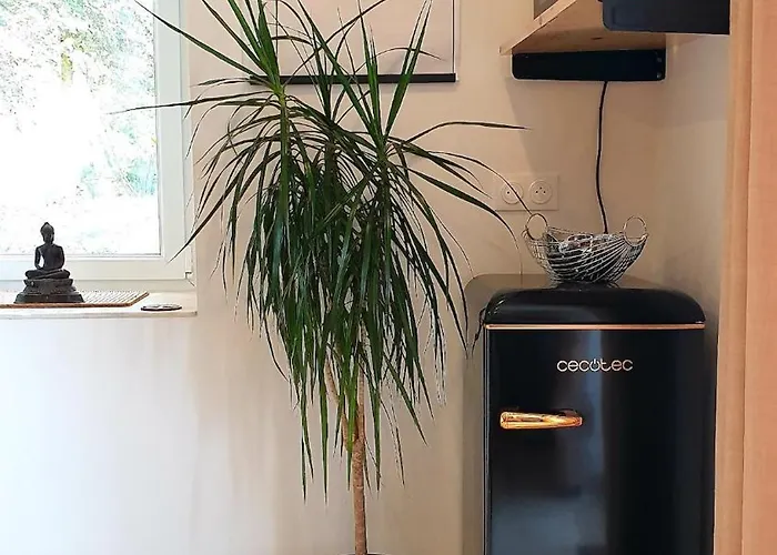 Les Sur La Colline - 21 M2 With Shared Pool Montignac-de-Lauzun